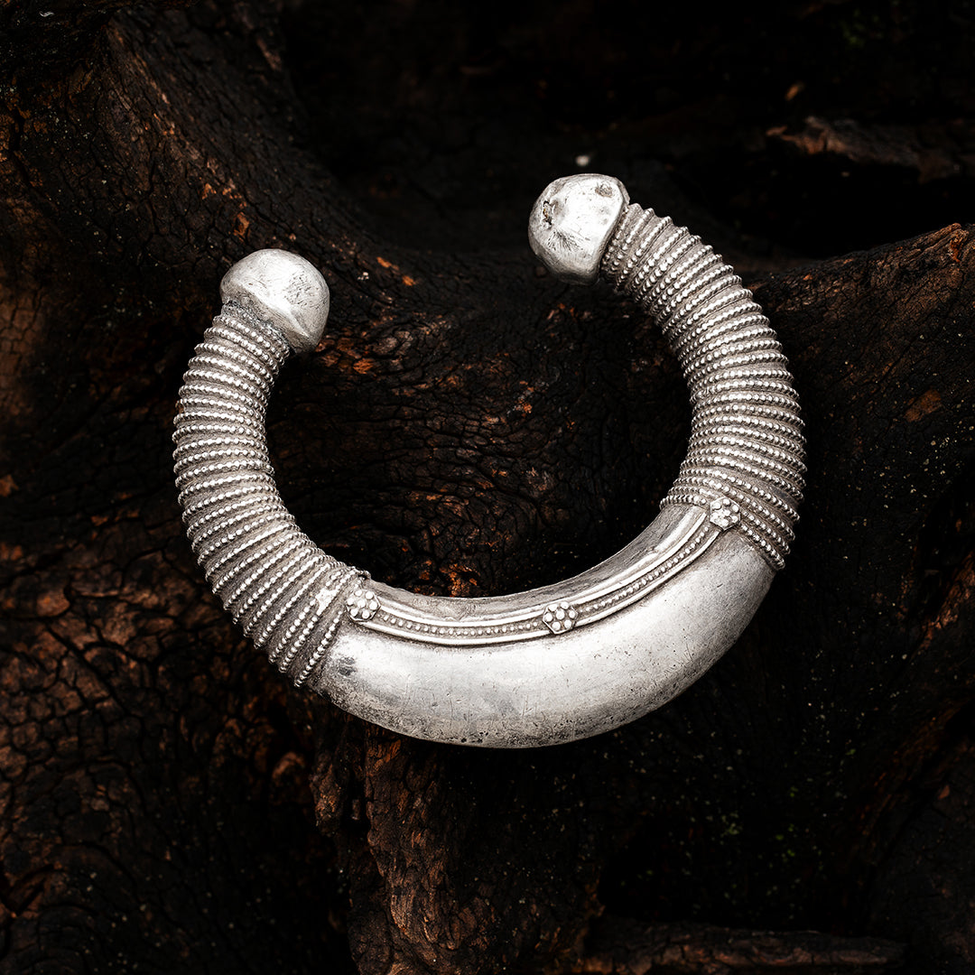 TRIBAL ELEGANCE: Stunning Solid Silver Vintage Bracelets - CK VT 1014