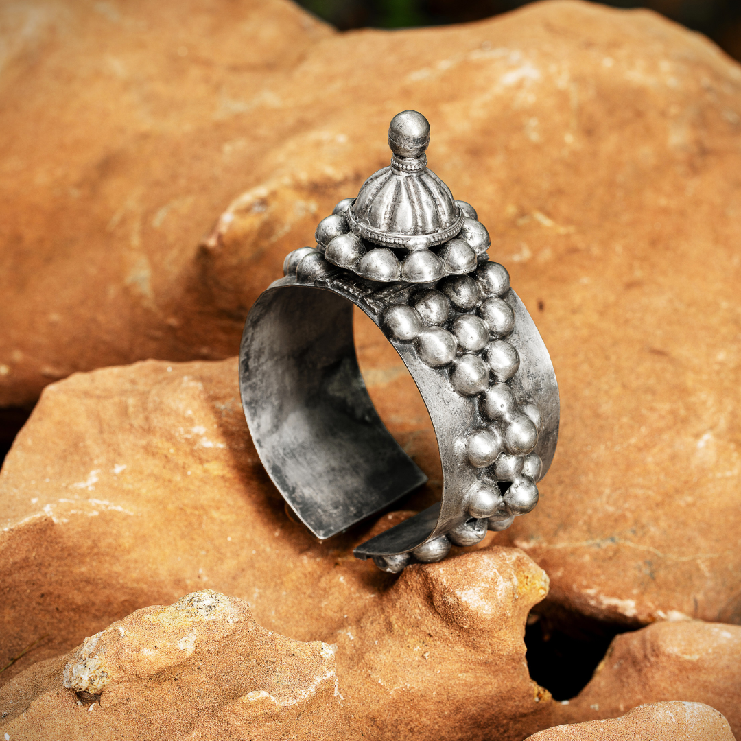 IRCLE OF LOVE: Discover the Perfect Ring for Every Occasion - CK VT 1022
